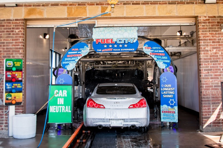 Vibrant Car Wash Dallas Photo in HD Vibrant Car Wash Dallas Photo in HD